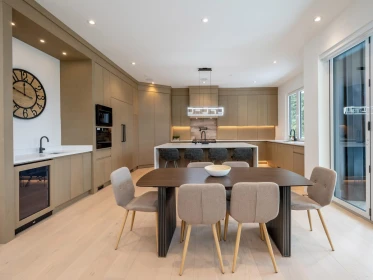 Breakfast Nook Photo of 9333 Warbler Way, Whistler, BC