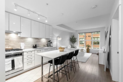 227 9551 Alexandra Road, Richmond, BC
