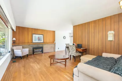 951 Canyon Boulevard, North Vancouver, BC