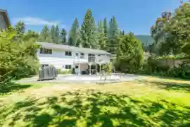 951 Canyon Boulevard, North Vancouver, BC