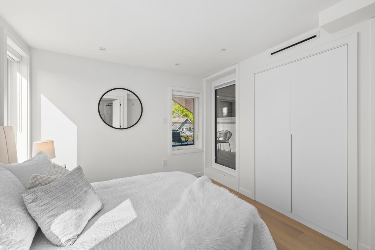 Outdoor Patio Photo of 679 W 18th Avenue, Vancouver, BC