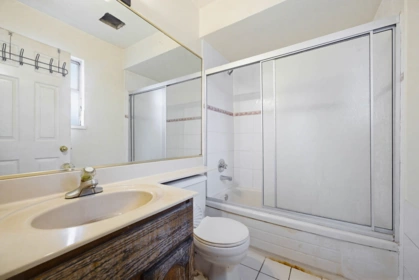 Office / Den Photo of 557 E 44th Avenue, Vancouver, BC