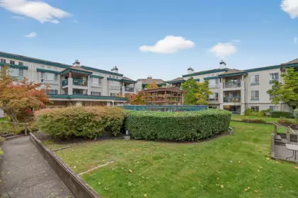 322 19528 Fraser Highway, Surrey, BC, Surrey — Apartment/Condo for sale