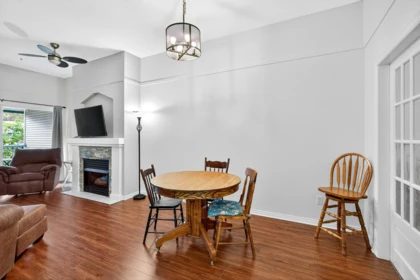 Kitchen Island Photo of 322 19528 Fraser Highway, Surrey, BC