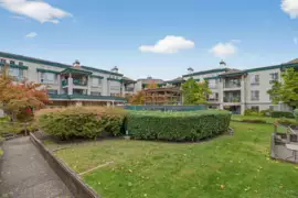 322 19528 Fraser Highway, Surrey, BC