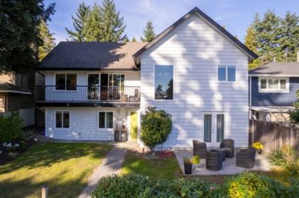 324 E 24th Street, North Vancouver, BC, North Vancouver — Single Family Residence for sale