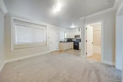 Guest Bathroom Photo of 7821 17th Avenue, Burnaby, BC