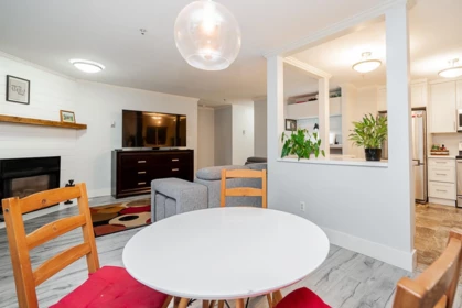 Breakfast Nook Photo of 111 33708 King Road, Abbotsford, BC