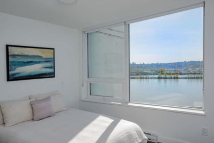 Breakfast Nook Photo of 1211 988 Quayside Drive, New Westminster, BC