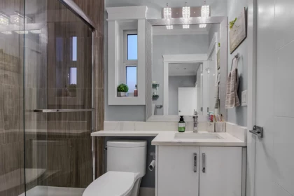 Mudroom Photo of 33945 Tooley Place, Mission, BC