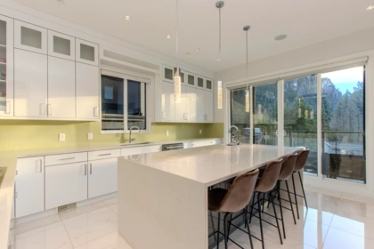 Kitchen Island Photo of 2237 Windsail Place, Squamish, BC
