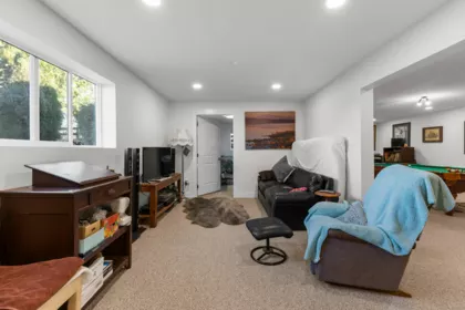 Basement Recreation Room Photo of 30067 Taylor Road, Abbotsford, BC