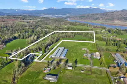 Community Amenities Photo (Clubhouse) of 30067 Taylor Road, Abbotsford, BC