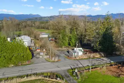 Hot Tub / Spa Photo of 30067 Taylor Road, Abbotsford, BC