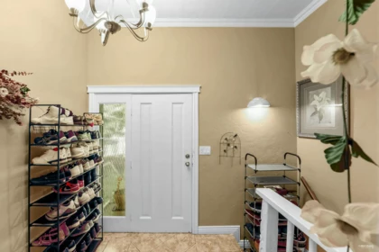 Primary Bathroom Photo of 14136 59a Avenue, Surrey, BC
