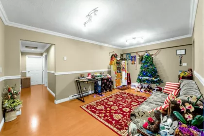 Walk-In Closet Photo of 14136 59a Avenue, Surrey, BC
