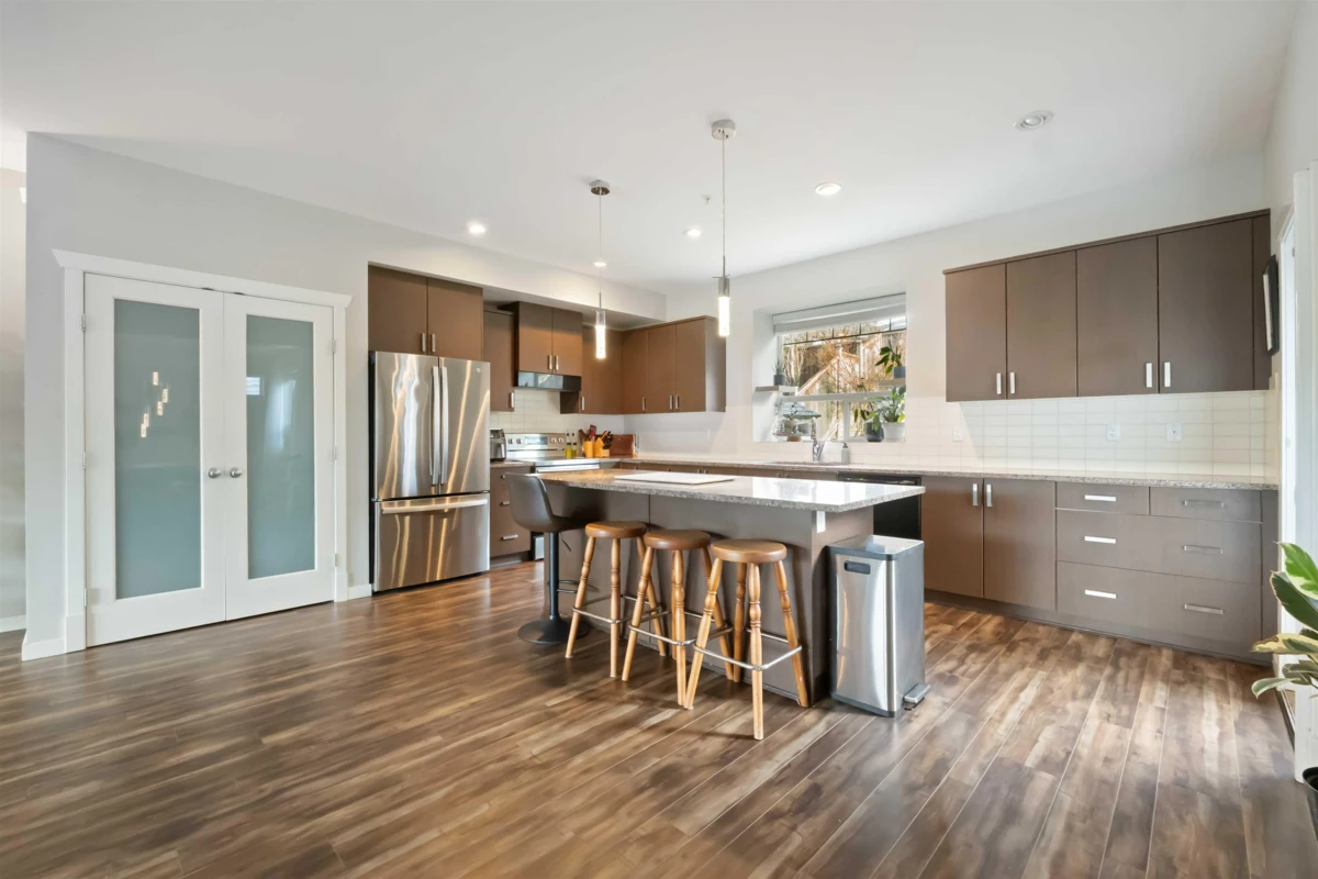 Breakfast Nook Photo of 10750 Beecham Place, Maple Ridge, BC