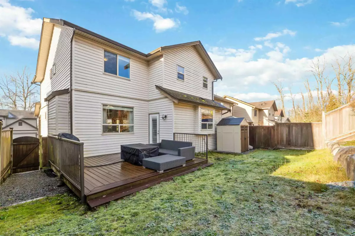 Entry Foyer Photo of 10750 Beecham Place, Maple Ridge, BC