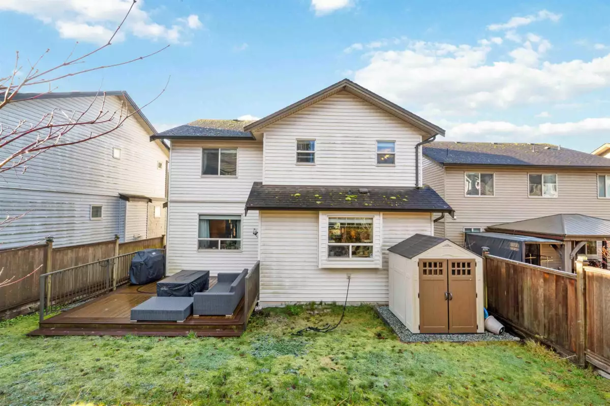 Hallway Photo of 10750 Beecham Place, Maple Ridge, BC