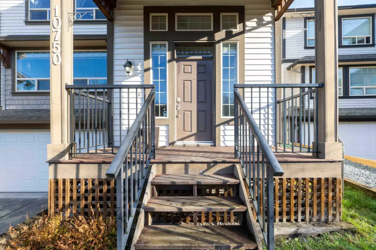 Outdoor Deck Photo of 10750 Beecham Place, Maple Ridge, BC