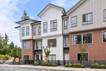 4530 208 Street, Langley, BC, Langley — Row House (Non-Strata) for sale