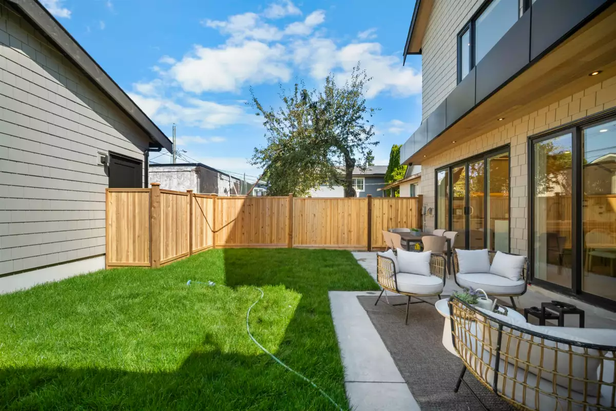 Bedroom 4 Photo of 2 5033 Prince Albert Street, Vancouver, BC