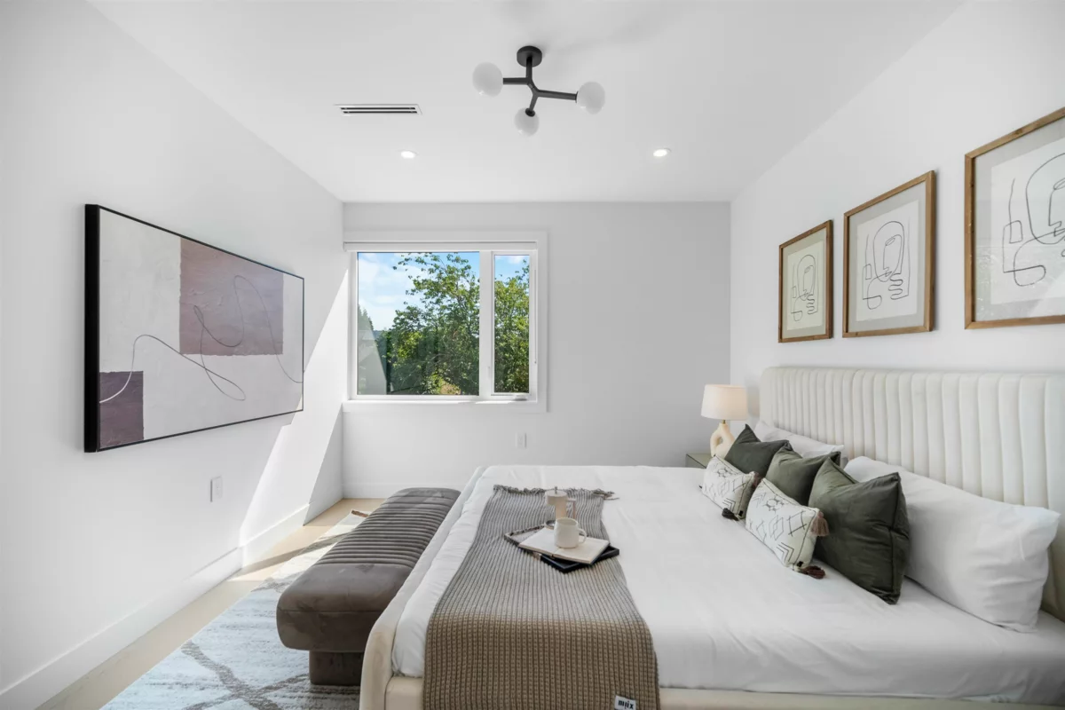 Primary Bedroom Photo of 2 5033 Prince Albert Street, Vancouver, BC