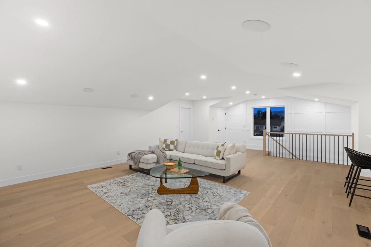 Garden / Landscaping Photo of 4527 46a Street, Ladner, BC