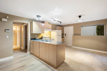 Hallway Photo of 1522 Whitebark Place, Coquitlam, BC