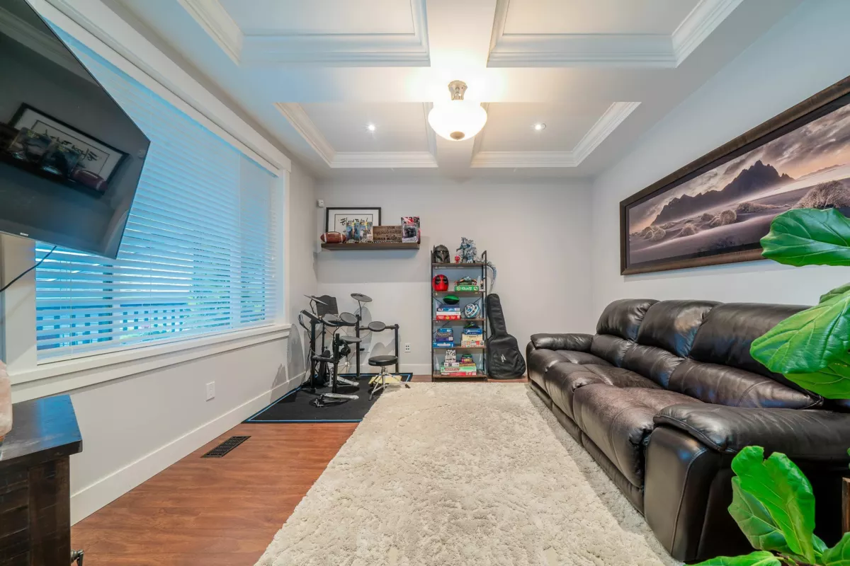 Family Room Photo of 13439 235 Street, Maple Ridge, BC