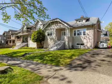 2325 W 8th Avenue, Vancouver, BC, Kitsilano — 4 bed single family residence for sale