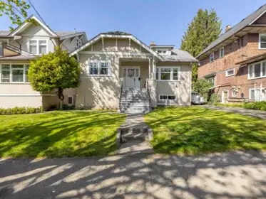 2325 W 8th Avenue, Vancouver, BC, Vancouver — Single Family Residence for sale