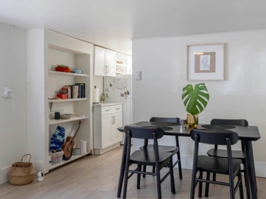 Mudroom Photo of 2325 W 8th Avenue, Vancouver, BC