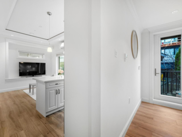 Breakfast Nook Photo of 5095 Moss Street, Vancouver, BC
