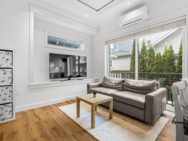 Living Room Photo of 5095 Moss Street, Vancouver, BC
