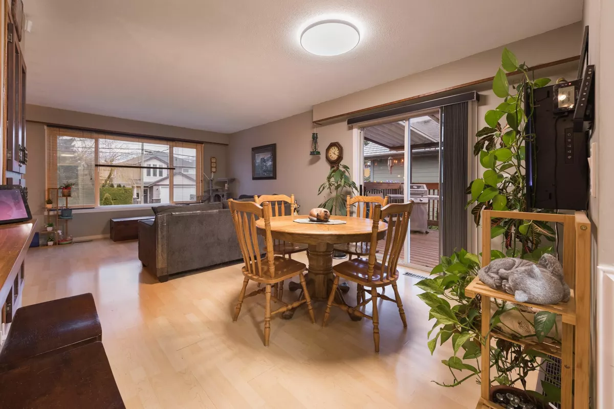 Dining Area Photo of 10283 Kent Road, Chilliwack, BC