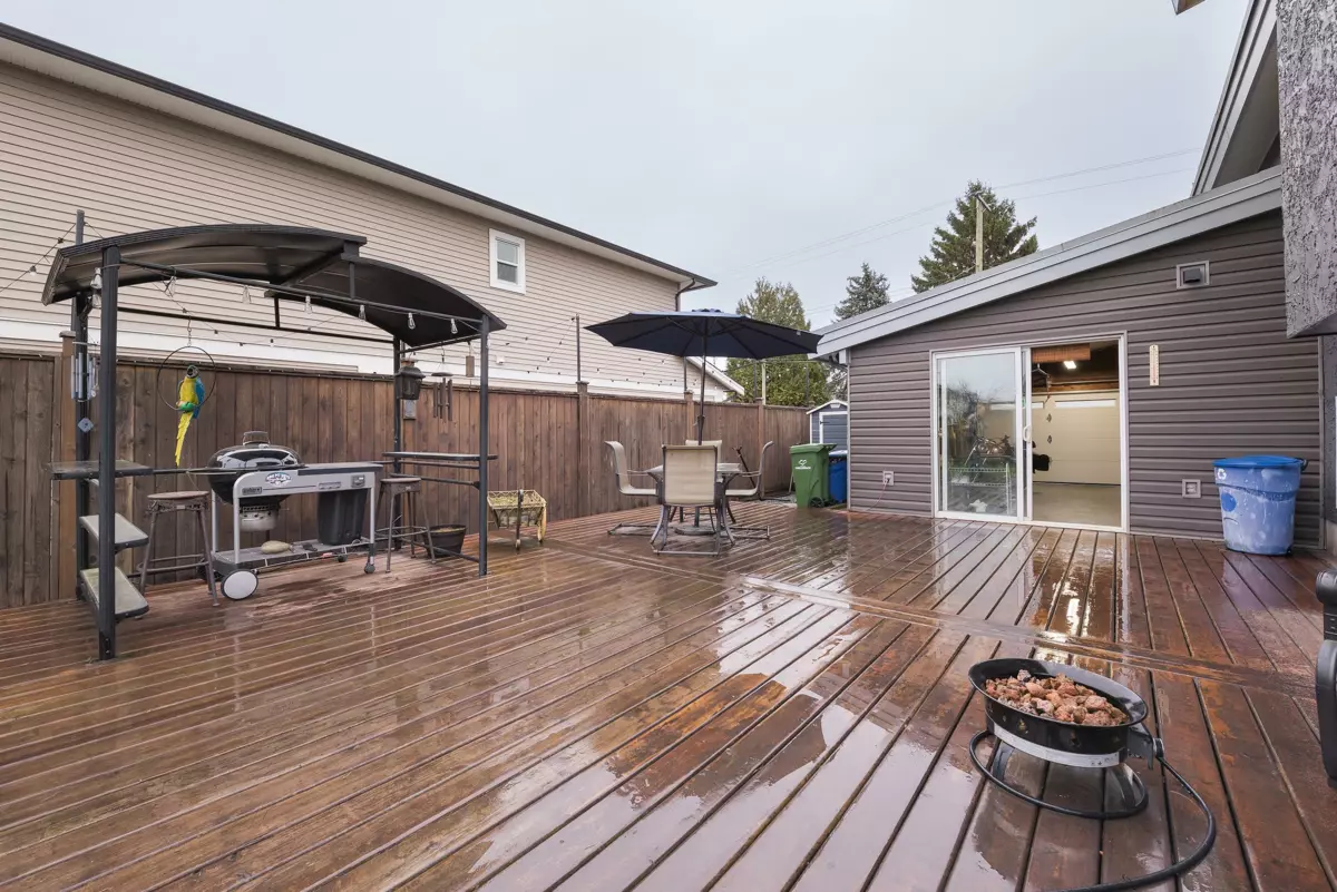 Entry Foyer Photo of 10283 Kent Road, Chilliwack, BC