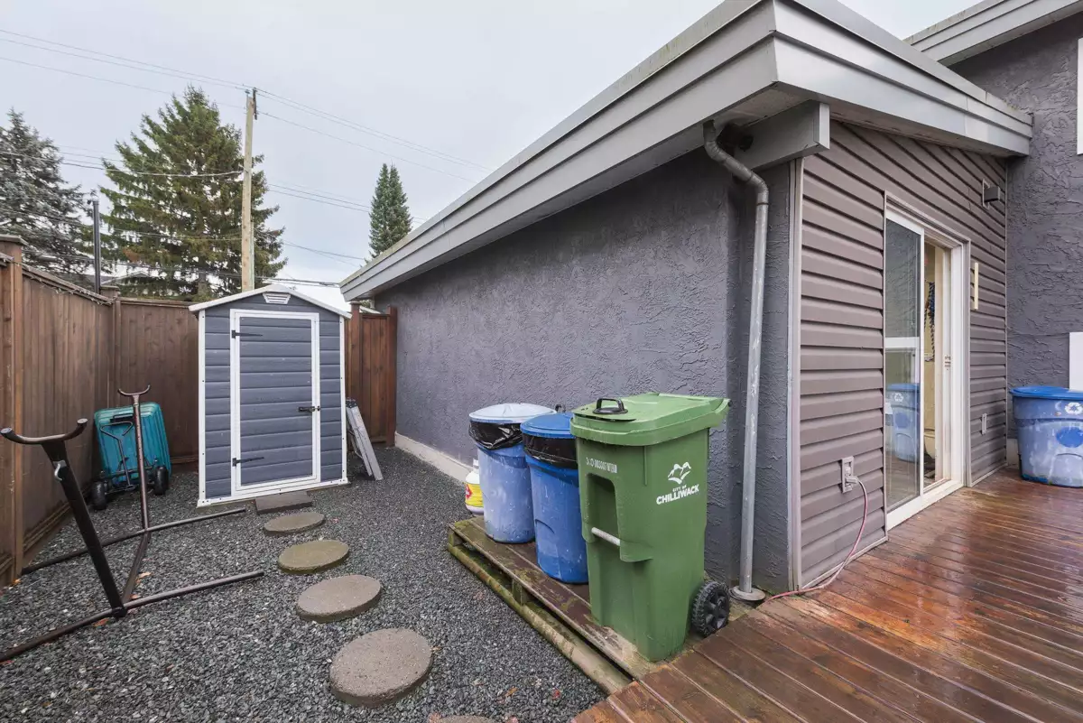 Hallway Photo of 10283 Kent Road, Chilliwack, BC