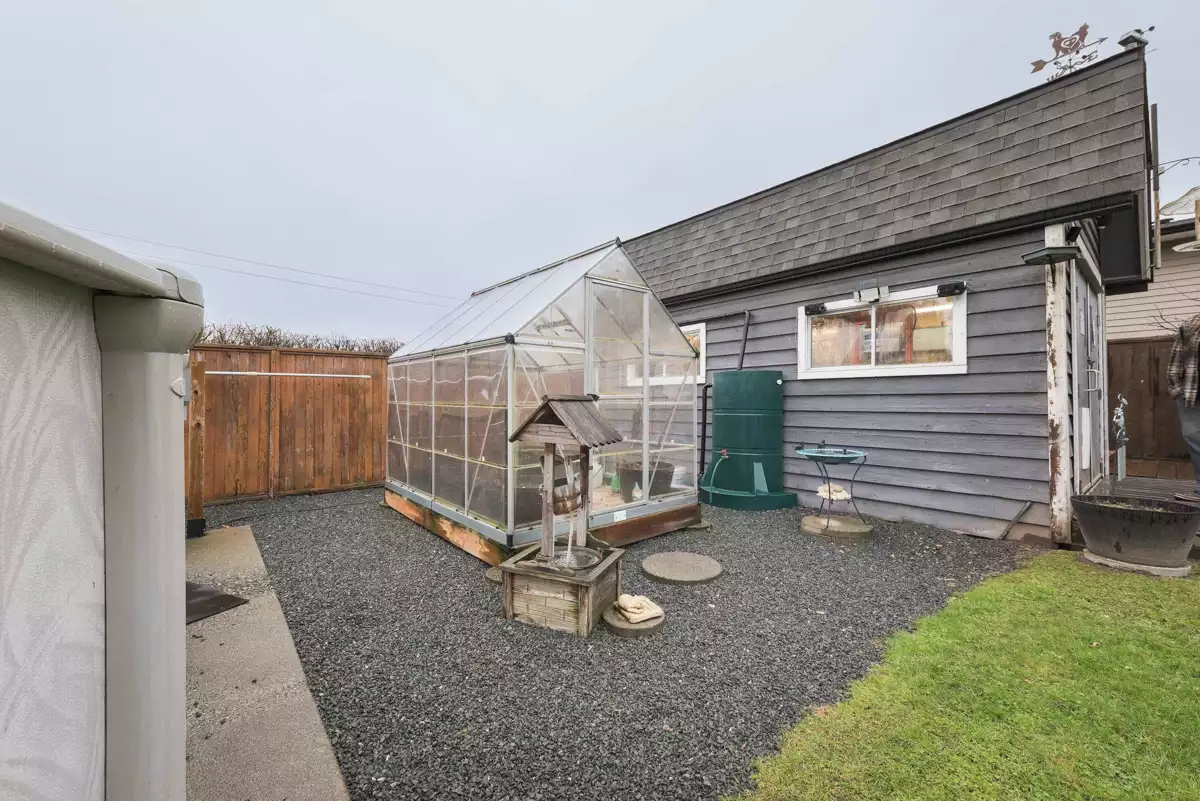 Mudroom Photo of 10283 Kent Road, Chilliwack, BC