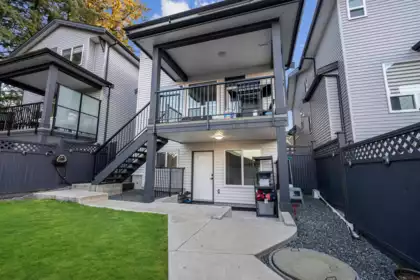 Hot Tub / Spa Photo of 13963 60 Avenue, Surrey, BC