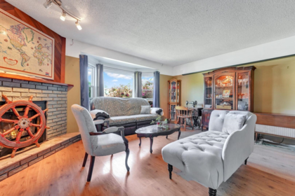 12235 Mcmyn Avenue, Pitt Meadows, BC, Pitt Meadows — Single Family Residence for sale