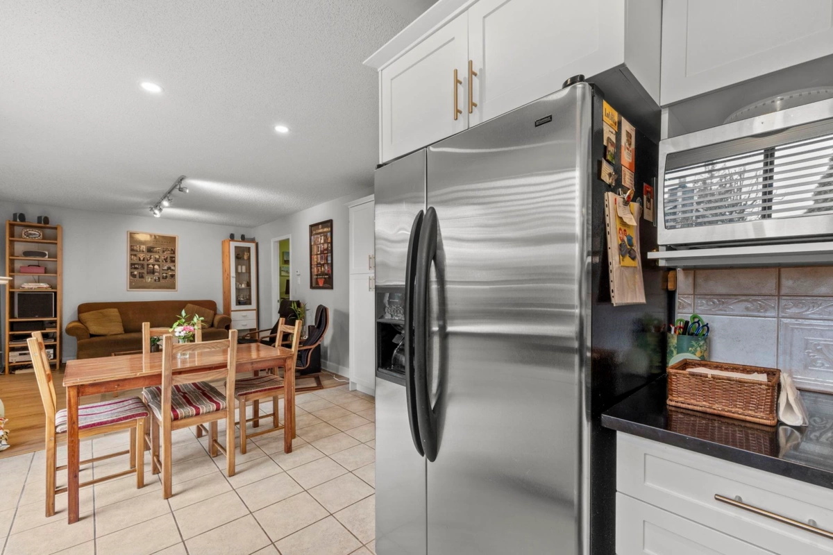 Guest Bathroom Photo of 1241 Nestor Street, Coquitlam, BC