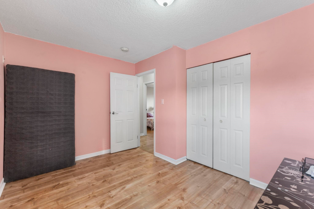 Swimming Pool Photo of 1241 Nestor Street, Coquitlam, BC