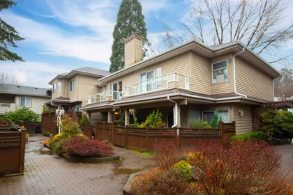 Backyard Photo of 10 815 Tobruck Avenue, North Vancouver, BC
