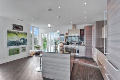 Basement Recreation Room Photo of 2106 989 Nelson Street, Vancouver, BC