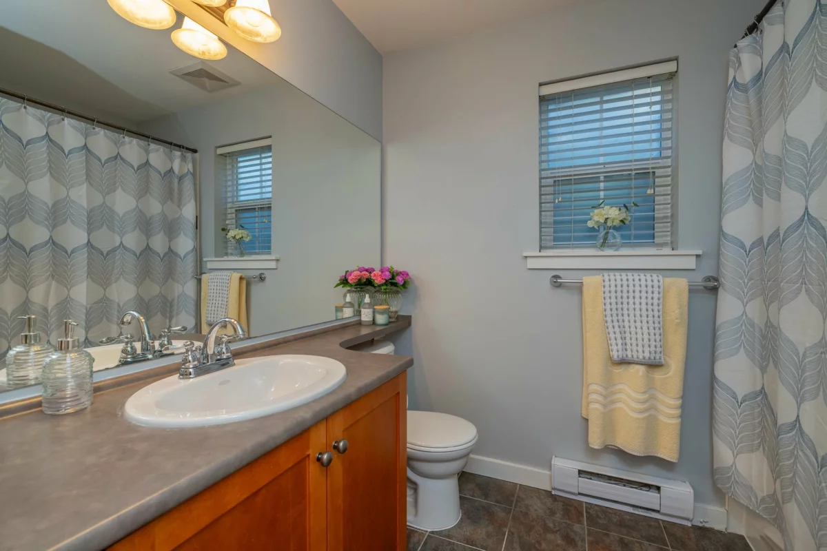 Walk-In Closet Photo of 1818 Tree House Trail, Lindell Beach, BC