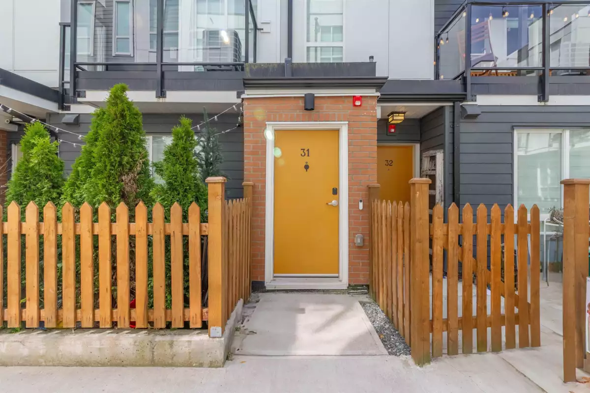 Backyard Photo of 31 18855 72 Avenue, Surrey, BC