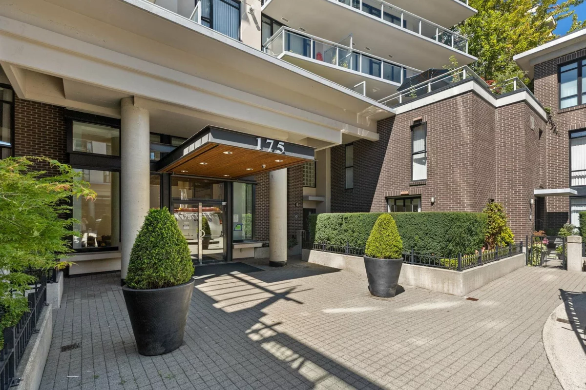 Mudroom Photo of 104 175 W 1st Street, North Vancouver, BC