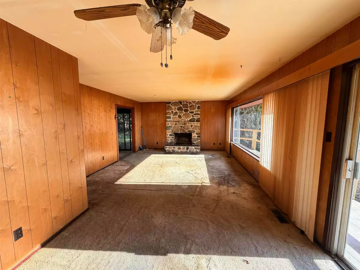 Exterior Rear Photo of 8131 Redrooffs Road, Halfmoon Bay, BC