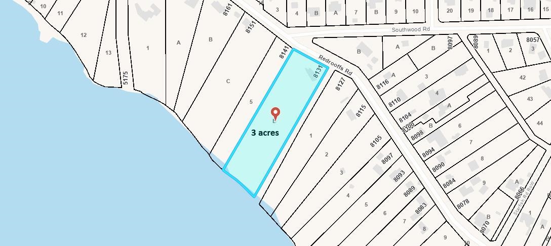 Kitchen Island Photo of 8131 Redrooffs Road, Halfmoon Bay, BC